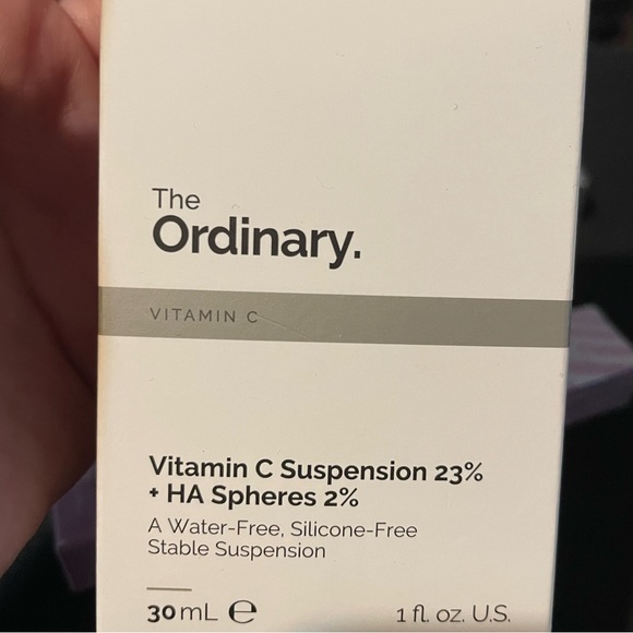 Unused makeup and skincare - Picture 3 of 10